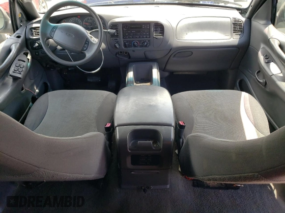 2000 Ford Expedition XLT with VIN 1FMRU1660YLB50757, listed as a Copart auction lot 60379794 with Not Provided miles and Non Repairable. Bid and sale history available at DreamBid. Image 8.