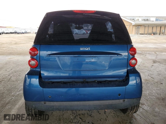 2008 Smart fortwo Pure with VIN WMEEJ31X98K106240, listed as a Copart auction lot 46756535 with 113,587 mi miles and Salvage title. Bid and sale history available at DreamBid. Image 6.