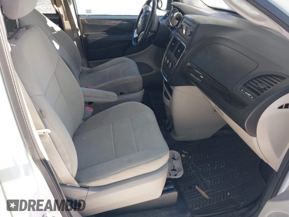 2014 Ram Cargo Van Tradesman with VIN 2C4JRGAG7ER101533, listed as a IAAI auction lot 41547249 with 132,529 mi miles. Bid and sale history available at carsss.com. Image 5.
