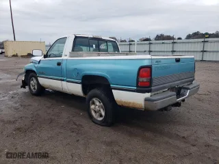 1996 Dodge Ram 1500 with VIN 1B7HC16Y0TJ144353, listed as a Copart auction lot 89258035 with 226,160 mi miles and Salvage Title. Bid and sale history available at carsss.com. Image 2.