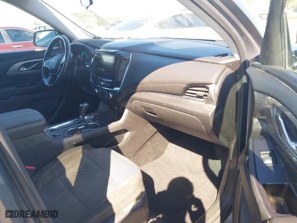 2018 Chevrolet Traverse LT Cloth with VIN 1GNEVGKW7JJ215007, listed as a IAAI auction lot 41848551 with 108,467 mi miles. Bid and sale history available at carsss.com. Image 5.