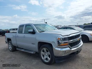 2016 Chevrolet Silverado 1500 LT with VIN 1GCRCREC1GZ118201, listed as a IAAI auction lot 40615949 with 170,050 mi miles. Bid and sale history available at carsss.com. Image 13.