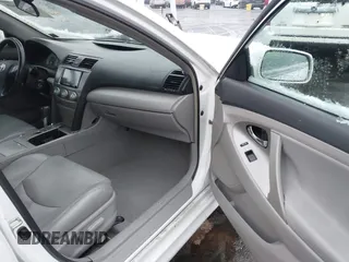 2008 Toyota Camry LE with VIN 4T1BK46K98U560635, listed as a IAAI auction lot 41509048 with 169,677 mi miles. Bid and sale history available at carsss.com. Image 5.