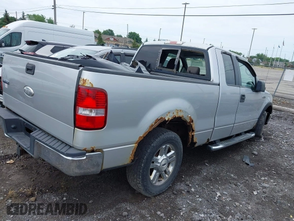 2006 Ford F-150 XLT с VIN 1FTPX14596NA08700, выставлен на аукционе IAAI как лот 42608279 с пробегом 2 160 165 миль миль и . История ставок и продаж доступна на DreamBid. Изображение 4.