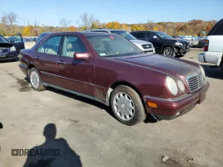 1998 Mercedes-Benz E with VIN WDBJF70F1WA503781, listed as a Copart auction lot 77284784 with Not Provided miles and Clean Title. Bid and sale history available at DreamBid. Image 4.