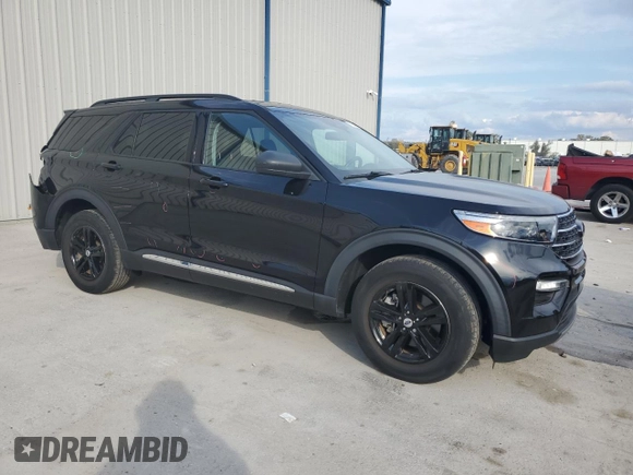 2020 Ford Explorer XLT with VIN 1FMSK8DH5LGC44851, listed as a Copart auction lot 47213915 with 34,007 mi miles and Salvage Title. Bid and sale history available at carsss.com. Image 4.