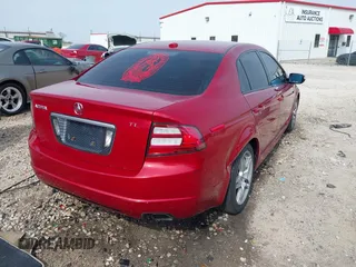 2008 Acura TL with VIN 19UUA66218A014734, listed as a IAAI auction lot 41918201 with 204,779 mi miles. Bid and sale history available at carsss.com. Image 4.