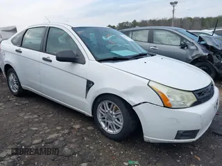 2008 Ford Focus SE с VIN 1FAHP35N18W152596, выставлен на аукционе IAAI как лот 41503449 с пробегом 146 499 миль миль и . История ставок и продаж доступна на DreamBid. Изображение 1.
