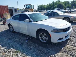 2019 Dodge Charger SXT z VIN 2C3CDXBG8KH589225, wystawiony jako IAAI lot #39559035 z przebiegiem 95 046 mil mil oraz . Historia ofert i sprzedaży dostępna na DreamBid. Obrazek 1.