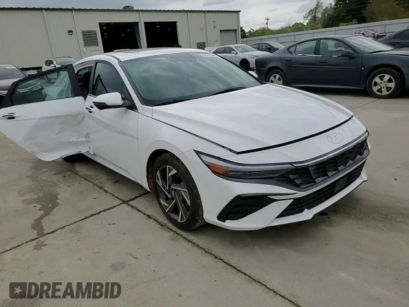 2024 Hyundai Elantra Limited with VIN KMHLP4DG7RU793239, listed as a Copart auction lot 50755805 with 2,535 mi miles and Salvage Title. Bid and sale history available at DreamBid. Image 10.