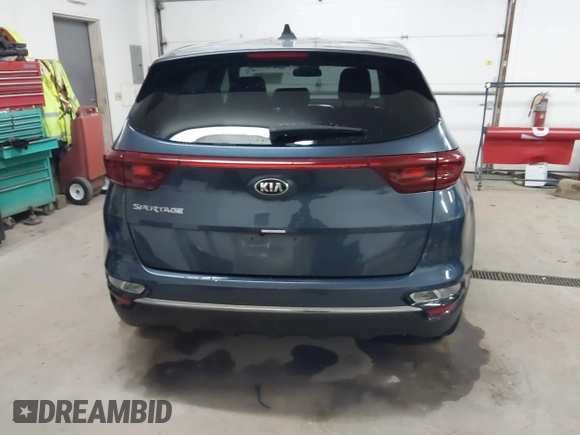 2020 Kia Sportage LX with VIN KNDPMCAC0L7761684, listed as a IAAI auction lot 41148380 with 39,265 mi miles. Bid and sale history available at carsss.com. Image 16.