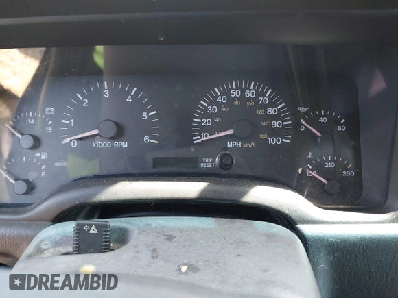2001 Jeep Cherokee Sport with VIN 1J4FT48S71L503551, listed as a IAAI auction lot 42660835 with Not provided miles and . Bid and sale history available at DreamBid. Image 7.
