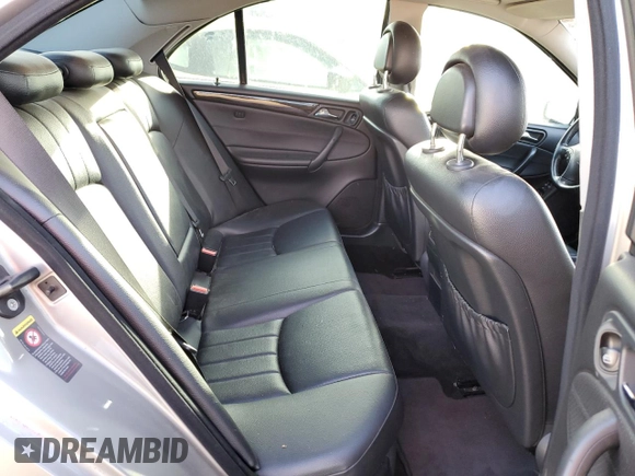 2005 Mercedes-Benz C 240 with VIN WDBRF61J45A741882, listed as a Copart auction lot 87228244 with 94,595 mi miles and Salvage Title. Bid and sale history available at DreamBid. Image 10.