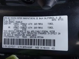 2021 Toyota Tacoma SR5 z VIN 3TMDZ5BN8MM117163, wystawiony jako IAAI lot #42070540 z przebiegiem 12 790 mil mil oraz . Historia ofert i sprzedaży dostępna na DreamBid. Obrazek 9.