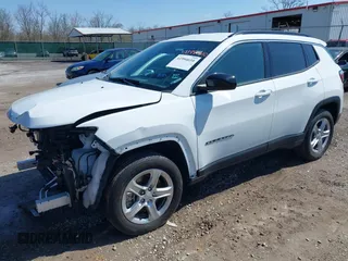 2023 Jeep Compass Latitude with VIN 3C4NJDBN9PT561829, listed as a IAAI auction lot 41994610 with 29,583 mi miles and . Bid and sale history available at DreamBid. Image 19.