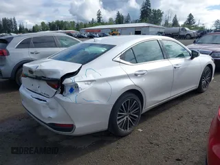2024 Lexus ES 250 with VIN 58AD11D17RU012342, listed as a IAAI auction lot 42207023 with 12,930 mi miles and . Bid and sale history available at DreamBid. Image 4.