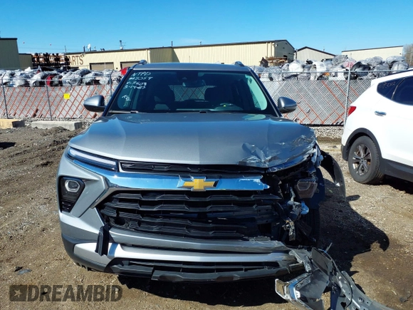 2024 Chevrolet TrailBlazer LT with VIN KL79MRSL4RB043603, listed as a IAAI auction lot 41812948 with 9,509 mi miles and . Bid and sale history available at DreamBid. Image 12.