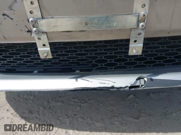 2012 Volvo XC70 T6 with VIN YV4902BZXC1137733, listed as a IAAI auction lot 42018303 with Not Provided miles and . Bid and sale history available at DreamBid. Image 6.