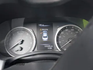 2018 Infiniti Q50 3.0t LUXE with VIN JN1EV7AP2JM363487, listed as a IAAI auction lot 40621618 with 125,508 mi miles. Bid and sale history available at carsss.com. Image 7.