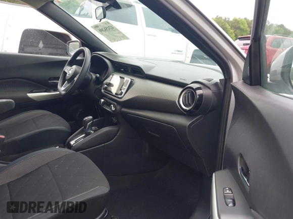 2020 Nissan Kicks SV с VIN 3N1CP5CVXLL510122, выставлен на аукционе IAAI как лот 42458200 с пробегом 110 103 миль миль и . История ставок и продаж доступна на DreamBid. Изображение 5.