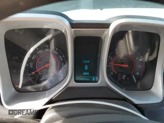 2015 Chevrolet Camaro LS z VIN 2G1FB1E38F9266712, wystawiony jako Copart lot #49411925 z przebiegiem 82 903 mil mil oraz Szkoda całkowita • Salvage title. Historia ofert i sprzedaży dostępna na DreamBid. Obrazek 9.