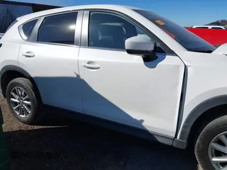 2022 Mazda CX-5 2.5 S Preferred Package with VIN JM3KFBCMXN1618680, listed as a IAAI auction lot 41686087 with 35,759 mi miles. Bid and sale history available at carsss.com. Image 14.