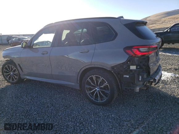 2022 BMW X5 xDrive45e with VIN 5UXTA6C09N9L99811, listed as a Copart auction lot 89264535 with 45,952 mi miles and Salvage Title. Bid and sale history available at carsss.com. Image 2.