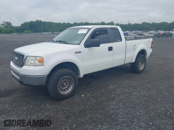 2007 Ford F-150 XLT z VIN 1FTPX14V57NA22062, wystawiony jako IAAI lot #42647901 z przebiegiem 159 882 mil mil oraz . Historia ofert i sprzedaży dostępna na DreamBid. Obrazek 2.