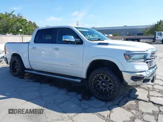 2019 Ram 1500 Laramie с VIN 1C6SRFJT5KN760383, выставлен на аукционе IAAI как лот 42374626 с пробегом 93 759 миль миль и . История ставок и продаж доступна на DreamBid. Изображение 1.