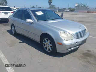 2001 Mercedes-Benz C 230/260/280/320 with VIN WDBRF61J91F068679, listed as a IAAI auction lot 42620453 with 183,522 mi miles and . Bid and sale history available at DreamBid. Image 1.
