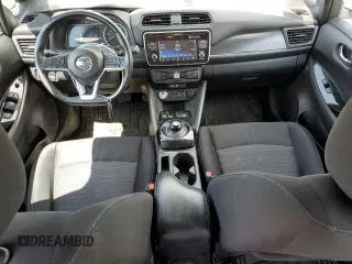 2018 Nissan LEAF SV z VIN 1N4AZ1CP9JC311747, wystawiony jako Copart lot #58365155 z przebiegiem 87 470 mil mil oraz Szkoda całkowita • Salvage title. Historia ofert i sprzedaży dostępna na DreamBid. Obrazek 8.