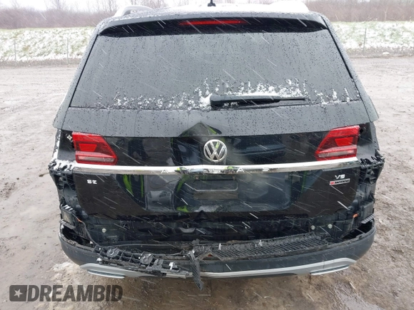 2018 Volkswagen Atlas SE z VIN 1V2LR2CA1JC515168, wystawiony jako IAAI lot #42024499 z przebiegiem 112 558 mil mil oraz . Historia ofert i sprzedaży dostępna na DreamBid. Obrazek 17.