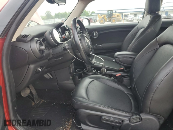 2018 MINI Hardtop Cooper with VIN WMWXP5C56J2G62296, listed as a Copart auction lot 58476725 with 59,378 mi miles and Salvage title. Bid and sale history available at DreamBid. Image 7.