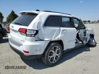 2022 Jeep Grand Cherokee WK Limited with VIN 1C4RJFBG8NC122063, listed as a Copart auction lot 67101264 with 28,789 mi miles and Salvage Title. Bid and sale history available at carsss.com. Image 3.