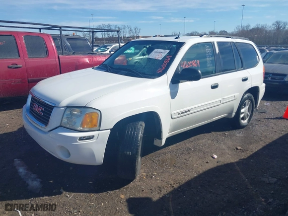 2005 GMC Envoy SLE with VIN 1GKDS13S852141073, listed as a IAAI auction lot 41600869 with 1 mi miles. Bid and sale history available at carsss.com. Image 2.