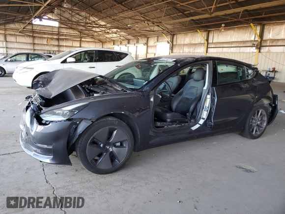 2023 Tesla Model 3 z VIN 5YJ3E1EA5PF449997, wystawiony jako Copart lot #63079275 z przebiegiem 29 629 mil mil oraz Nie do naprawy • Non repairable. Historia ofert i sprzedaży dostępna na DreamBid. Obrazek 1.