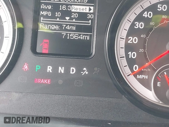 2022 Ram 1500 Tradesman z VIN 1C6RR6FG9NS222835, wystawiony jako IAAI lot #42156693 z przebiegiem 71 564 mil mil oraz . Historia ofert i sprzedaży dostępna na DreamBid. Obrazek 15.