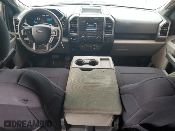 2017 Ford F-150 XL с VIN 1FTEW1CG7HKC85220, выставлен на аукционе Copart как лот 62998295 с пробегом 100 158 миль миль и Списание • Salvage title. История ставок и продаж доступна на DreamBid. Изображение 8.