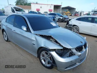 2007 BMW 3 Series 328i with VIN WBAVC53527FZ71572, listed as a IAAI auction lot 41948149 with 142,138 mi miles and . Bid and sale history available at carsss.com. Image 1.