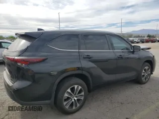 2024 Toyota Highlander LE with VIN 5TDKDRBH4RS542507, listed as a Copart auction lot 53318265 with 19,014 mi miles and Salvage title. Bid and sale history available at DreamBid. Image 3.