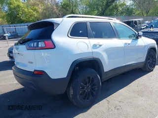 2020 Jeep Cherokee Latitude with VIN 1C4PJMCB0LD502665, listed as a IAAI auction lot 42165000 with 65,159 mi miles and . Bid and sale history available at DreamBid. Image 4.
