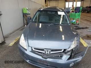 2005 Honda Accord EX with VIN JHMCM56755C007601, listed as a IAAI auction lot 41209511 with 238,715 mi miles and . Bid and sale history available at DreamBid. Image 12.