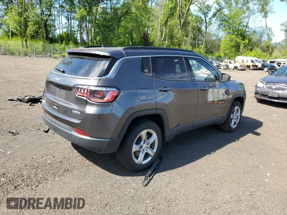 2023 Jeep Compass Latitude с VIN 3C4NJDBNXPT561208, выставлен на аукционе Copart как лот 57342895 с пробегом 17 386 миль миль и Списание • Salvage title. История ставок и продаж доступна на DreamBid. Изображение 3.