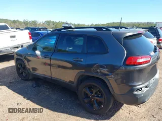 2016 Jeep Cherokee Latitude with VIN 1C4PJLCB8GW209598, listed as a IAAI auction lot 41506547 with 122,598 mi miles. Bid and sale history available at carsss.com. Image 6.