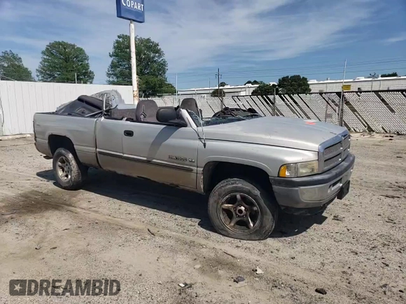 2000 Dodge 1500 z VIN 3B7HF12Z8YG160976, wystawiony jako Copart lot #55044765 z przebiegiem 362 570 mil mil oraz Szkoda całkowita • Salvage title. Historia ofert i sprzedaży dostępna na DreamBid. Obrazek 13.