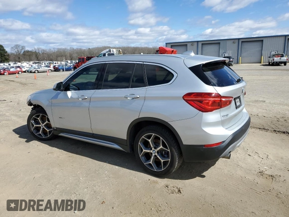 2018 BMW X1 xDrive28i with VIN WBXHT3C39J5K25722, listed as a Copart auction lot 46668855 with 63,533 mi miles and Salvage Title. Bid and sale history available at carsss.com. Image 2.