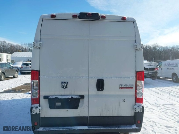 2020 Ram ProMaster Cargo Van with VIN 3C6TRVBG0LE125464, listed as a IAAI auction lot 41346400 with 99,460 mi miles. Bid and sale history available at carsss.com. Image 16.