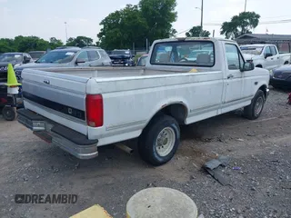 1992 Ford F-150 with VIN 2FTDF15N7NCA98373, listed as a IAAI auction lot 42365590 with Not provided miles and . Bid and sale history available at DreamBid. Image 4.