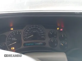 2005 GMC Yukon Denali z VIN 1GKEK63U55J254214, wystawiony jako IAAI lot #42103378 z przebiegiem 131 183 mil mil oraz . Historia ofert i sprzedaży dostępna na DreamBid. Obrazek 7.