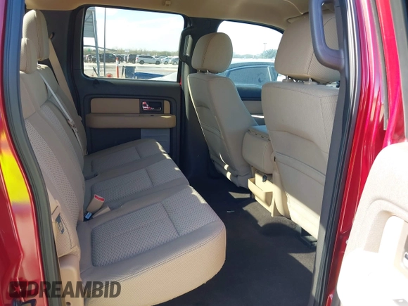 2014 Ford F-150 XL with VIN 1FTEW1CM0EKE19146, listed as a IAAI auction lot 41396390 with 101,715 mi miles. Bid and sale history available at carsss.com. Image 8.
